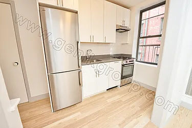 Rented by Genik Group Corp