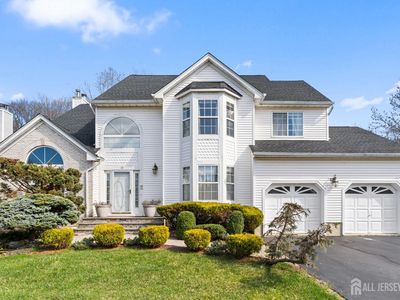 35 Trish Ct, Matawan, NJ, 07747