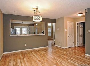 8211 Churchton Pl, Charlotte, NC 28277