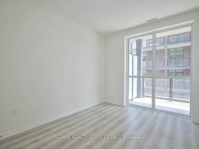 181 Elmira Rd S #504 — Photo 12