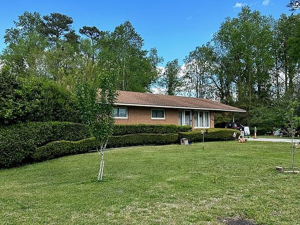 525 Edwards Rd