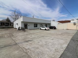 Main St, Oneida, TN 37841