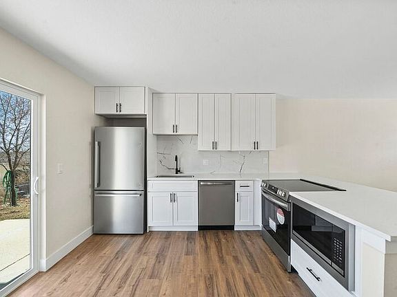 2nd image of 6364 Julian St