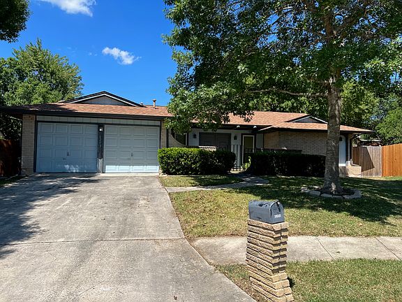 2nd image of 6203 Forest Cir