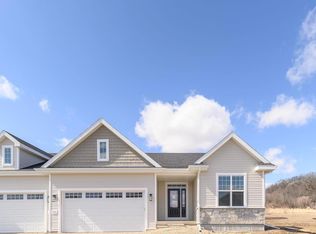 2154 Waters Edge Trl, Madison, WI 53718