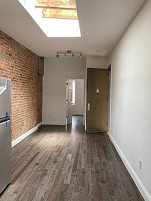 1st image of 318 E 104th St #2A