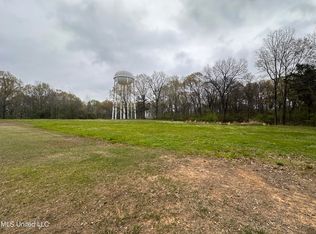 Banks Dr, Southaven, MS 38672