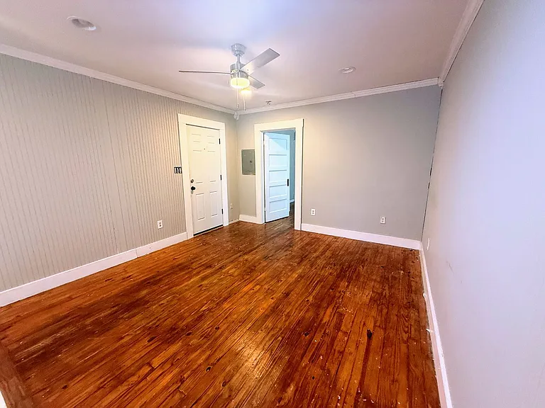 316 Kirkman St #B — Photo 3