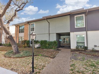 12522 Burninglog Ln, Dallas, TX, 75243