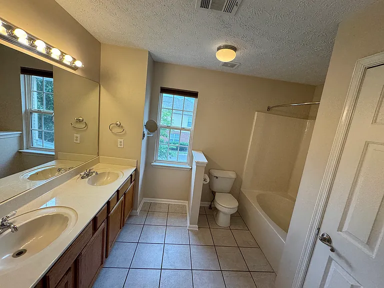 2092 Nashboro Blvd — Photo 7