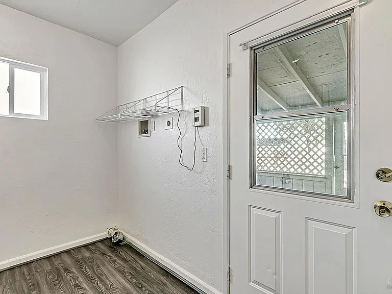 188 Glacier Cir — Photo 29