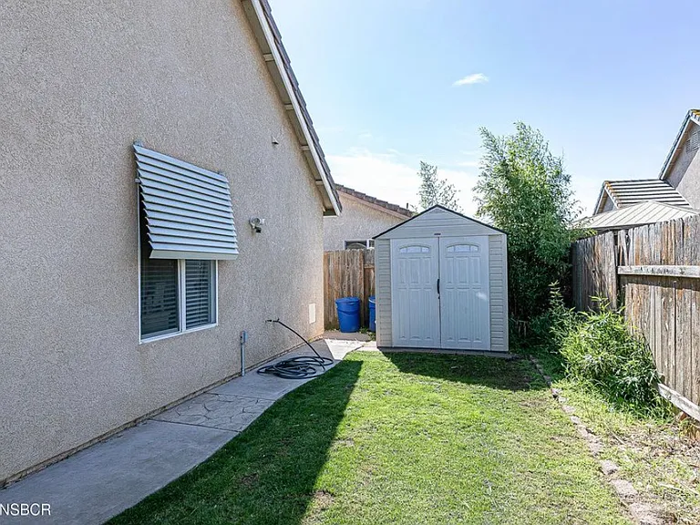 2421 N Baldwin Way — Photo 20