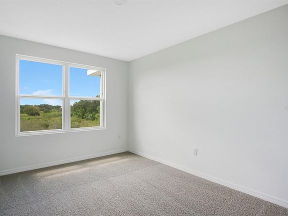 5th image of 6261 Fairmont Ln