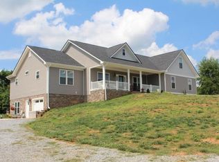 1445 Old Jonesboro Rd, Chuckey, TN 37641