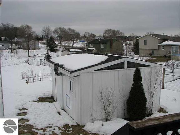 2nd image of 1827 W Curry Dr