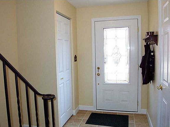 4th image of 257 Rainprint Ln
