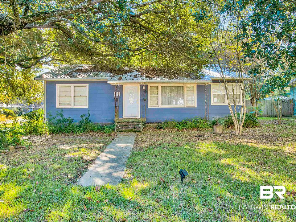 1st image of 406 Dogwood Ave