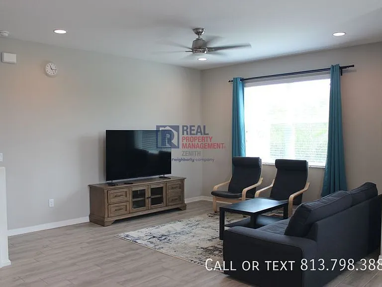 2454 Stapleford Pl — Photo 7