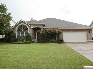 701 E Quinton St, Broken Arrow, OK 74011