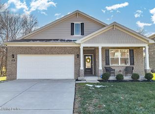 5804 Kellie Woods Dr, Louisville, KY 40258