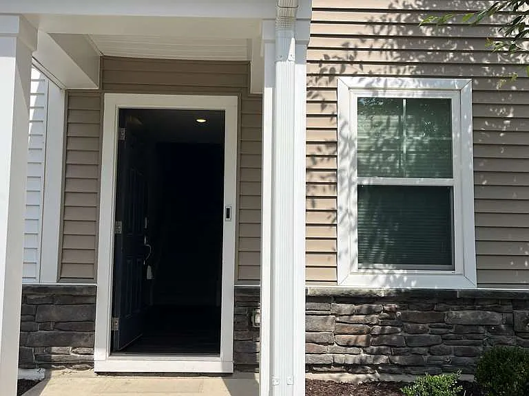 189 Ivy Vine Way — Photo 4