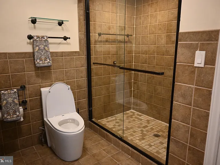 50 N Front St #56 — Photo 10