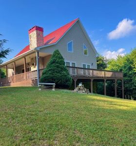 956 Troutland Rd, Hillsville, VA, 24343