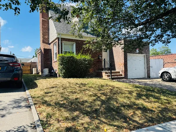 80-12 188th Street image 2 of 22