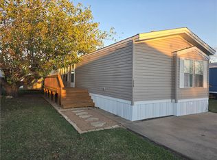 3400 Robinson Dr TRAILER 118, Robinson, TX 76706