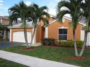 5282 NW 55th Ter, Coconut Creek, FL 33073