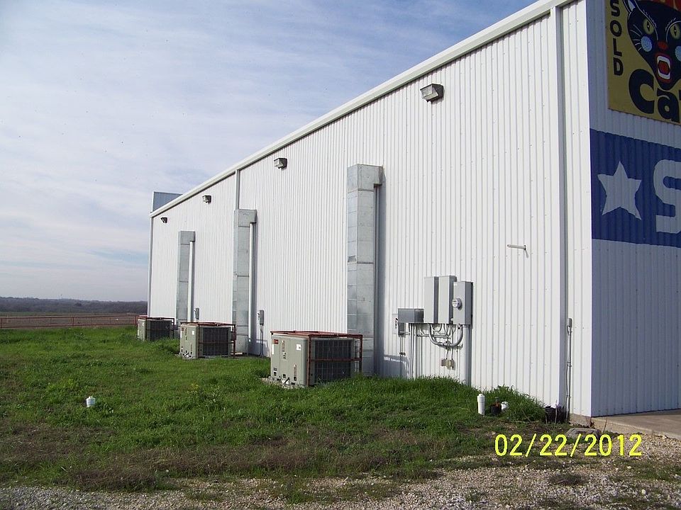 2nd image of 151 E Big Elm Rd