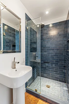 Sold by Compass | media 20