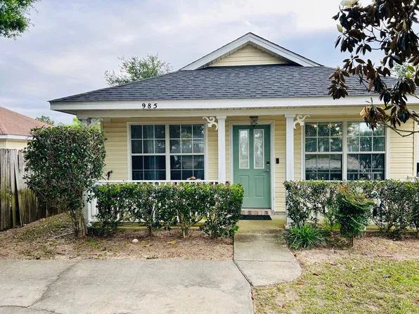 985 Tinson Cir, Pensacola, FL 32514