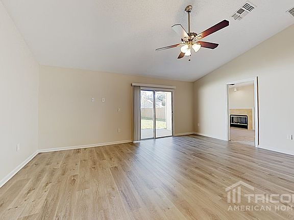 3rd image of 3590 Live Oak Hollow Dr