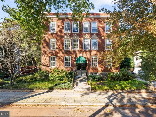 3039 Macomb St NW APT 35, Washington, DC 20008