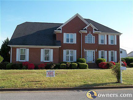 2114 Robbie Ave.