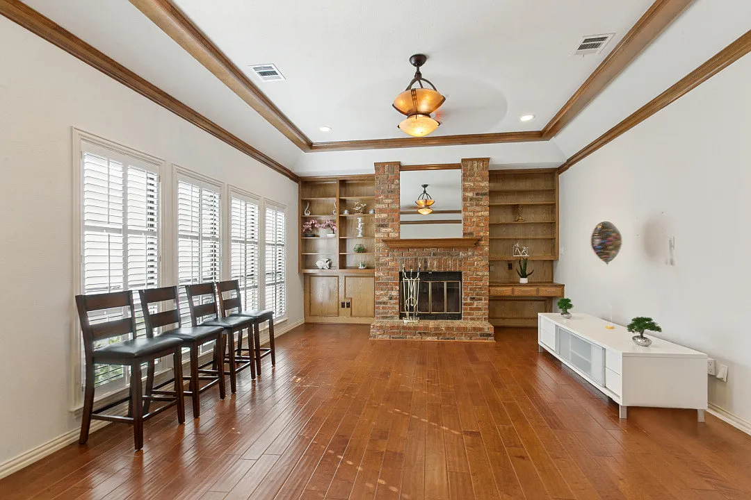 3 bed, 1746 sqft, $2,500 — Photo 3