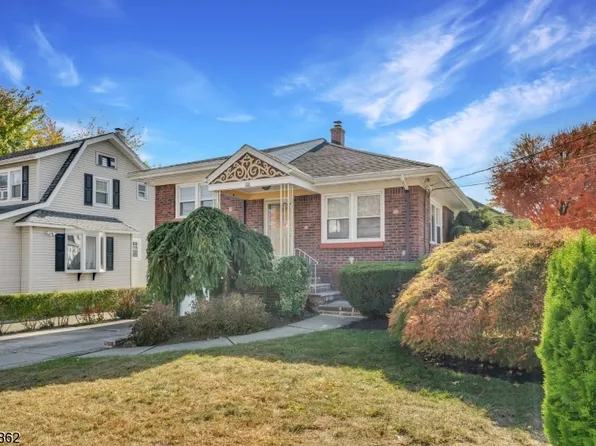 100 Anderson Ave, Bergenfield Boro, NJ 07621