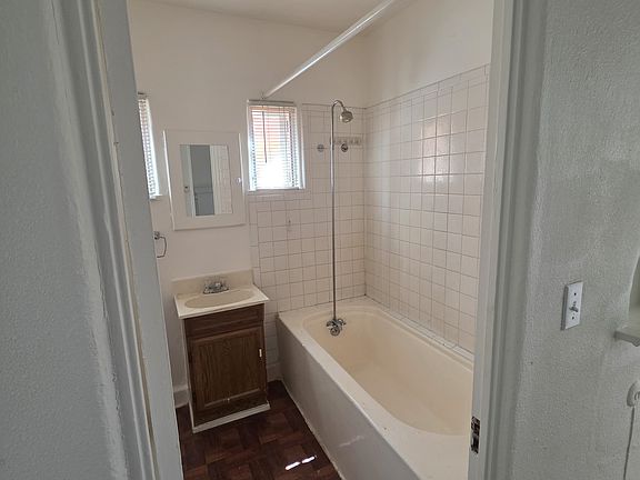 5th image of 821 Sutter St