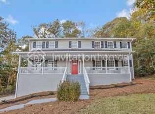 3661 Mountain Cove Rd, Snellville, GA 30039