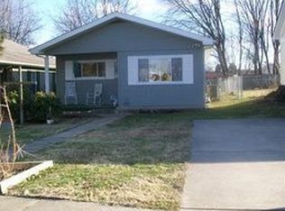 2717 Virginia Ave, Hurricane, WV 25526