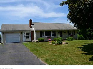 151 Mountain St, Ellington, CT 06029