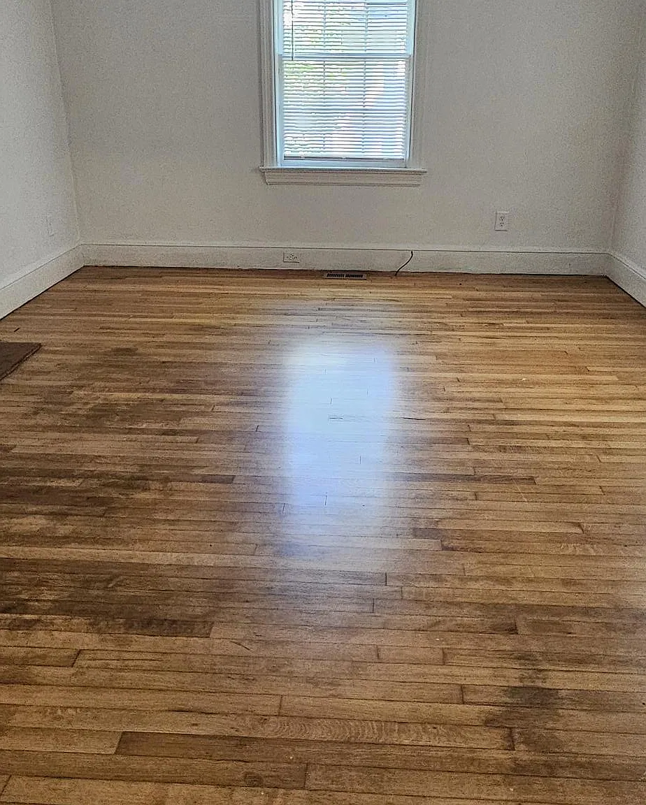 2 bed, 744 sqft, $895 — Photo 3