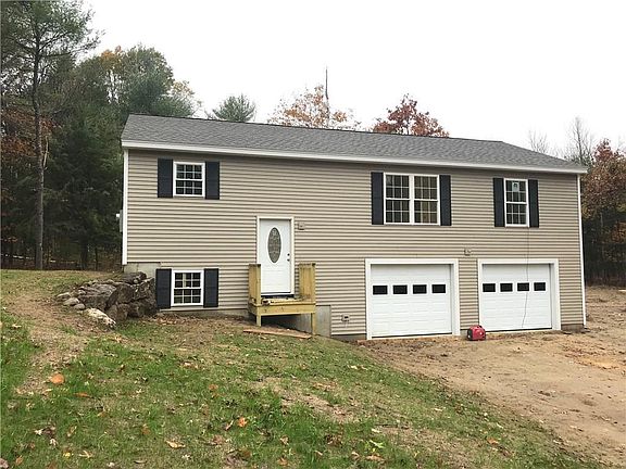 2nd image of 25 Hooper Hill Road