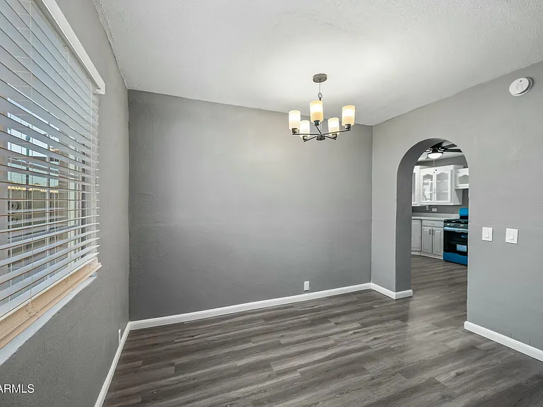 2601 N 51st St — Photo 10