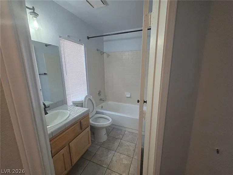 5027 Strauss Dr — Photo 13