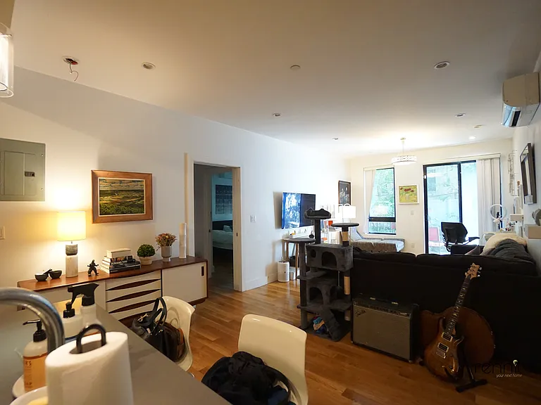 149 Clarkson Ave #1R — Photo 17