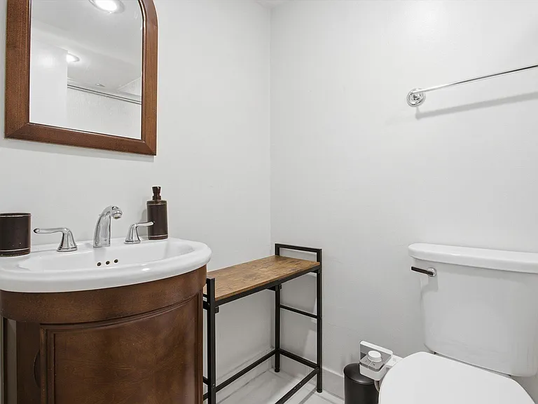 2800 Fiore Way #103 — Photo 24