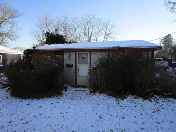 65 Cypress St, East Falmouth, MA 02536