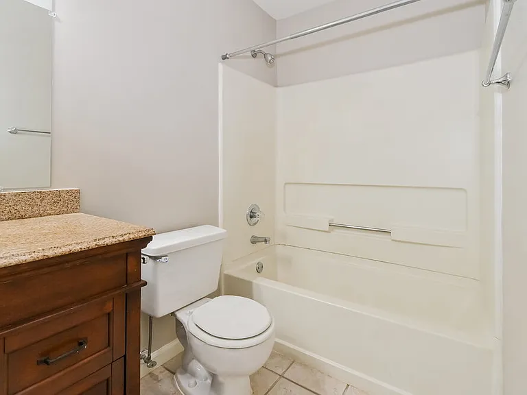7184 Brandee Dr — Photo 11